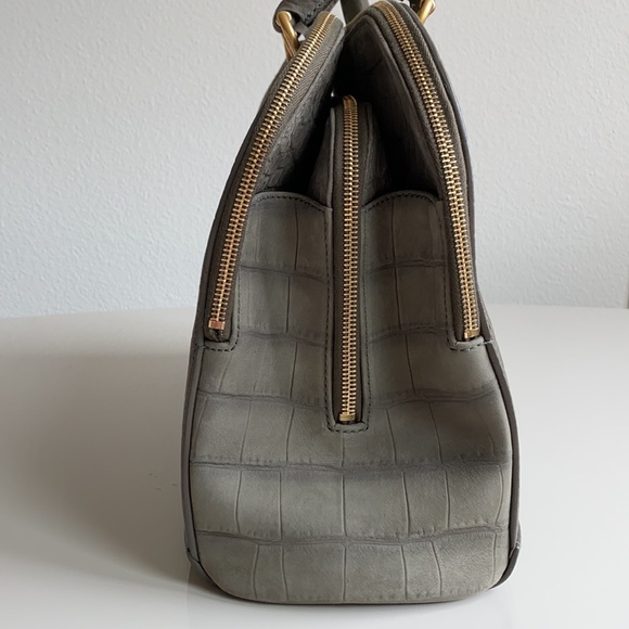 Yves Saint Laurent Crocodile Embossed Nubuck 32 Bag. - Picture 5 of 17